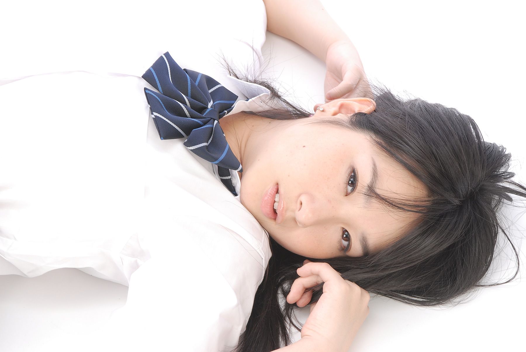 [BWH] BJK0008 Rui Kiriyama 桐山瑠衣 棚拍校服