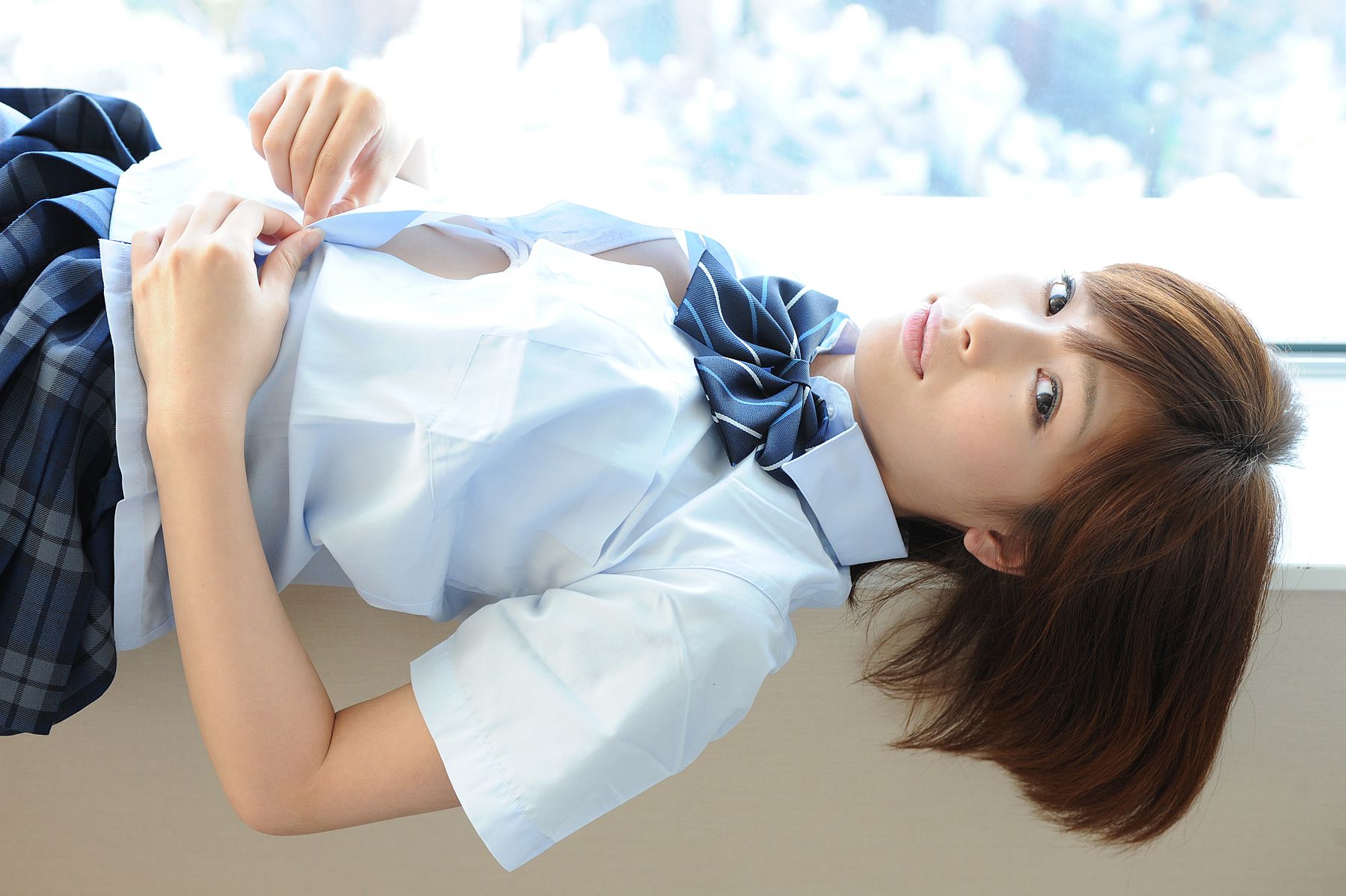 岬はる香《校服少女诱惑》 [BWH] BWH0186