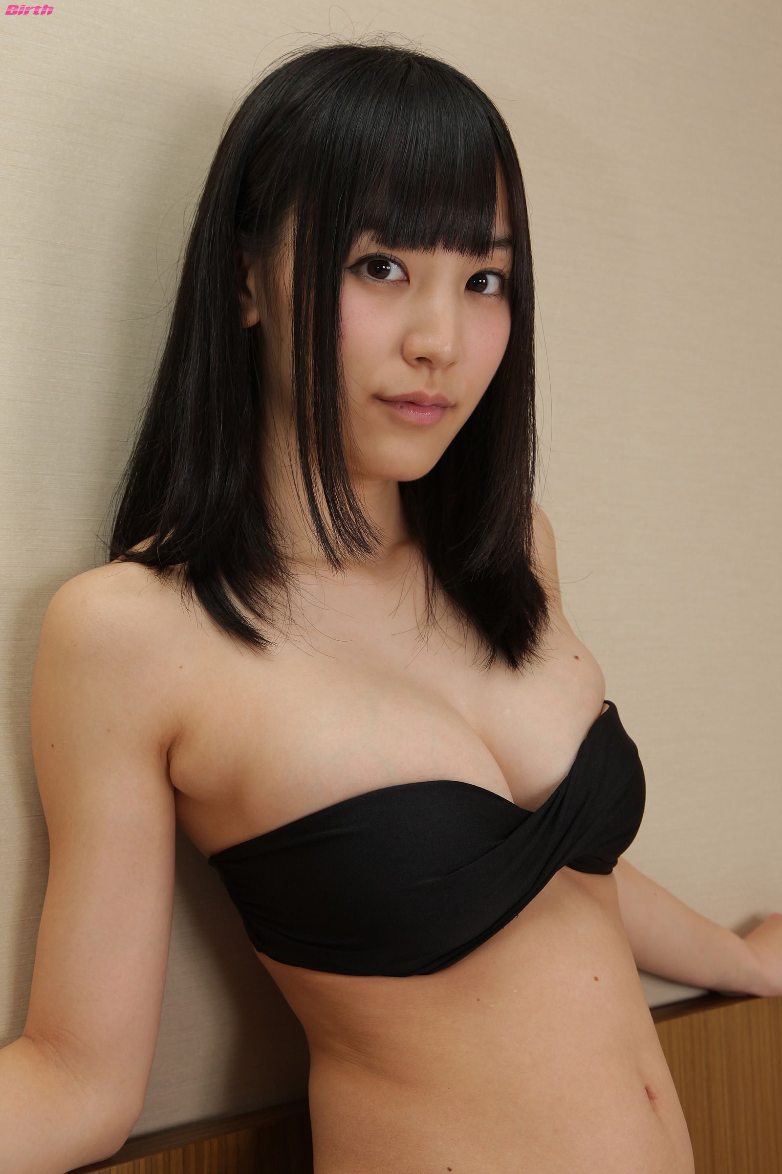 浜田由梨《丝袜诱惑私拍》 [BWH] BWH0220