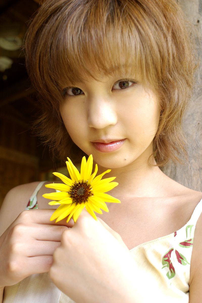 安田美沙子 《fruit-chu》 [For-side]