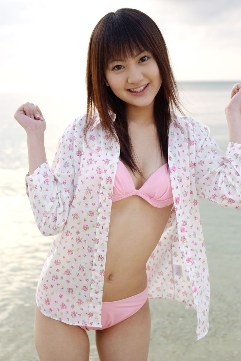 浜田翔子 《Strawberry》 [For-side]