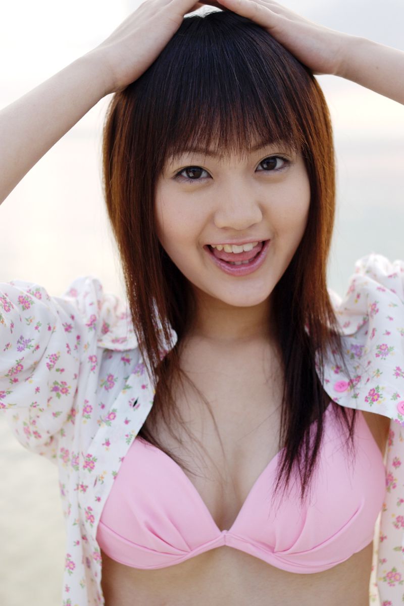 浜田翔子 《Strawberry》 [For-side]