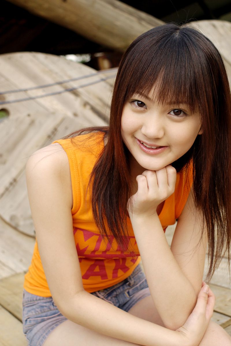 浜田翔子 《Strawberry》 [For-side]