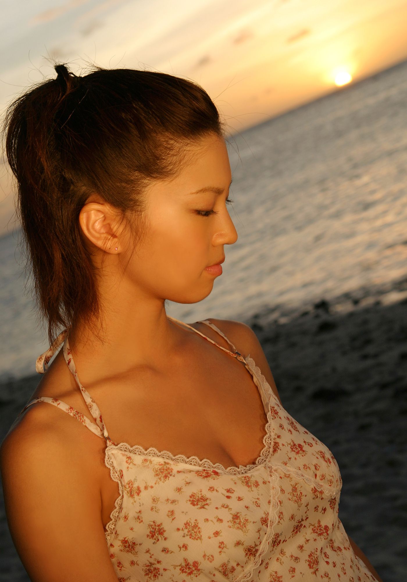 [For-side] 安田美沙子 《Hoop!》