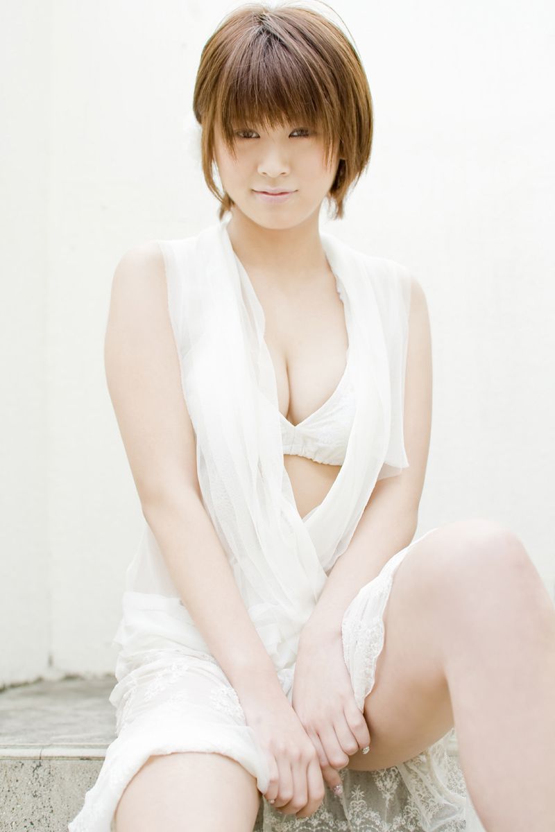 小阪由佳 《Yuka Days》[For-side]