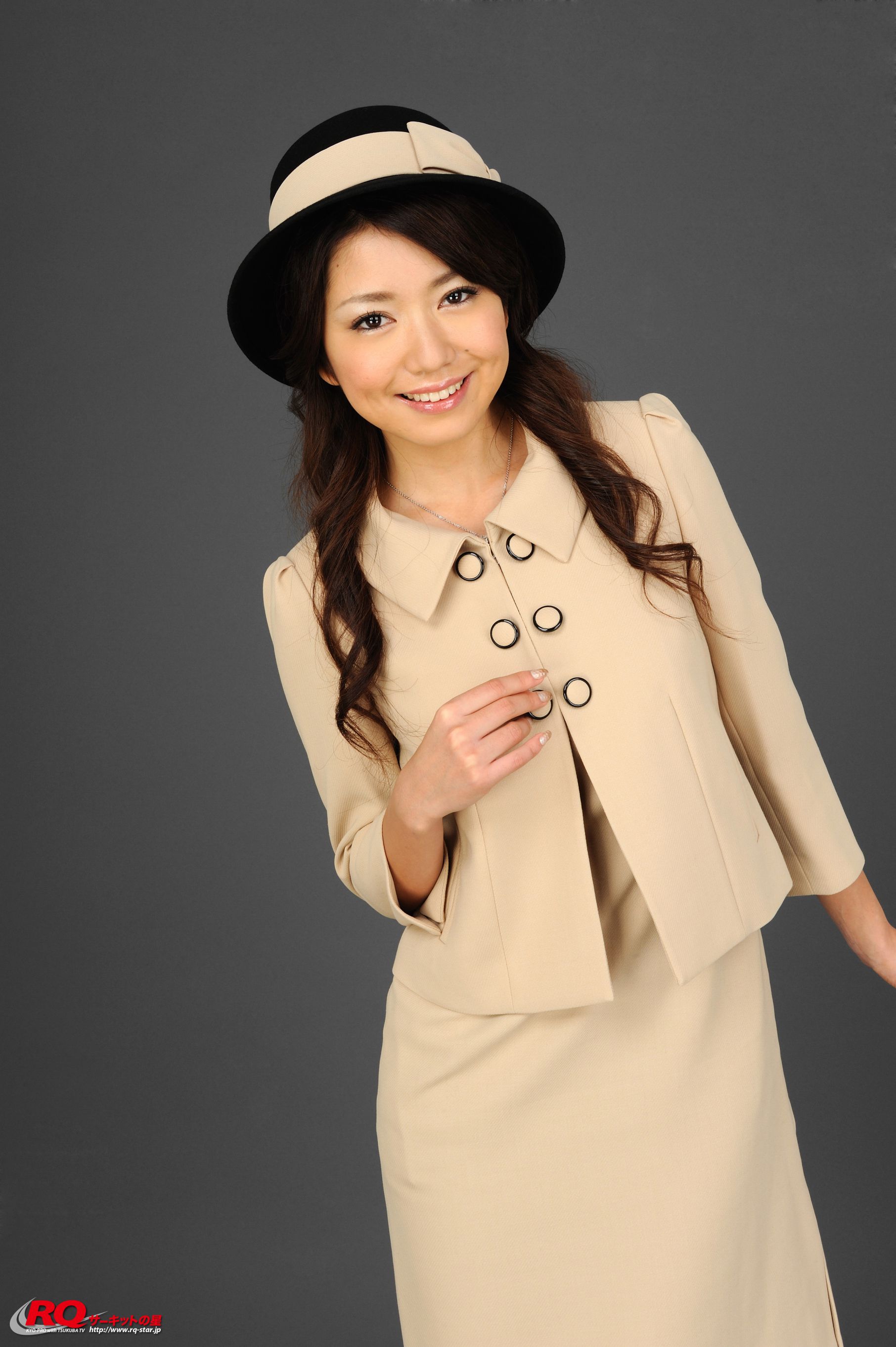 [RQ-STAR] NO.00115 稻垣庆子 Elevator Girl 写真集