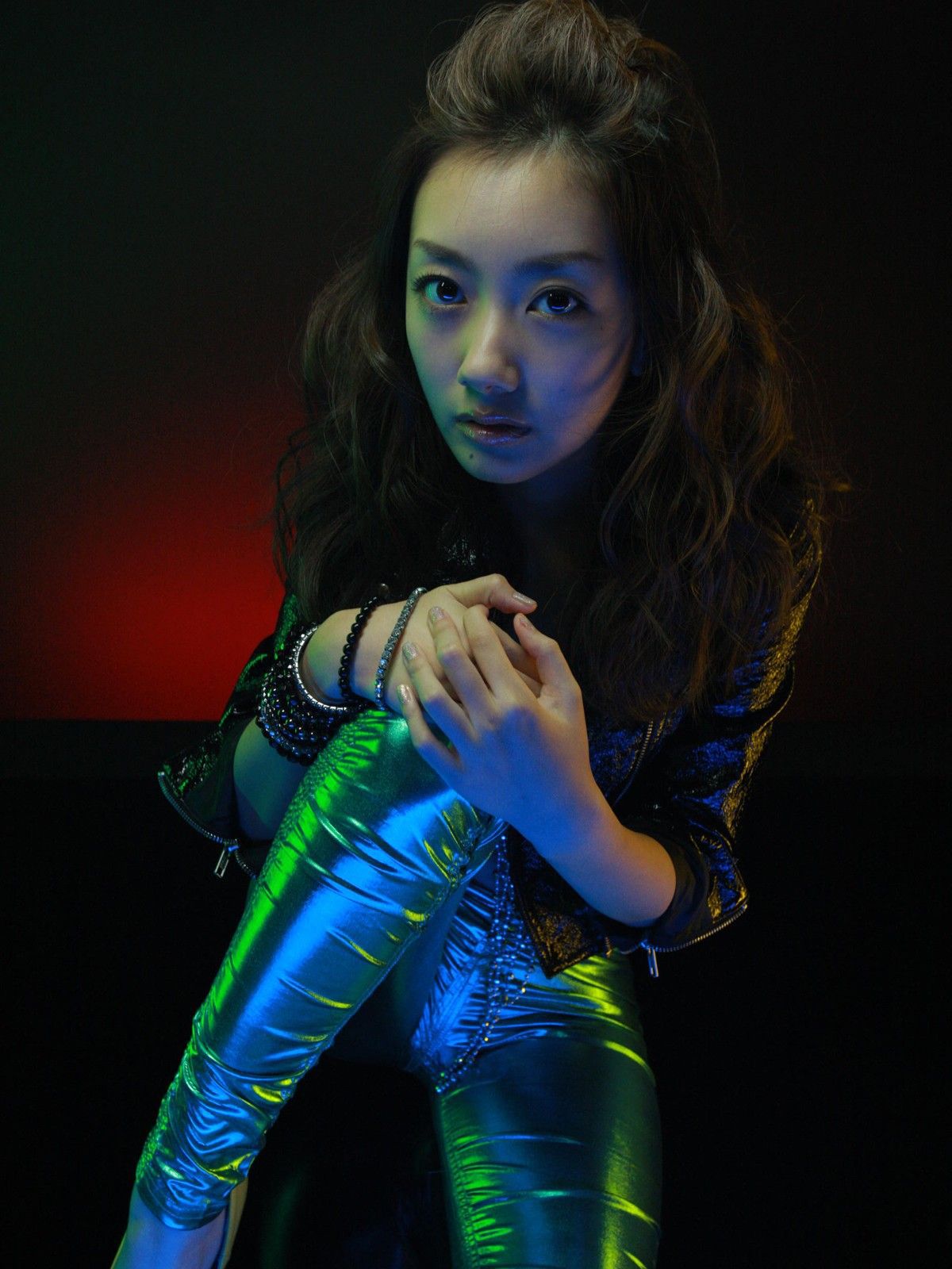 南波瑠《超美少女- 波瑠が初グラビアに挑戦》  [Sabra.net]