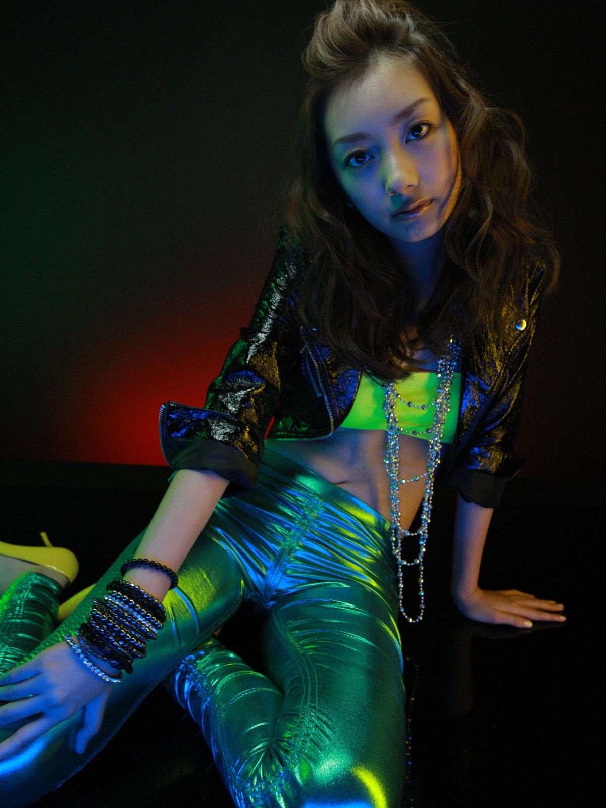 南波瑠《超美少女- 波瑠が初グラビアに挑戦》  [Sabra.net]