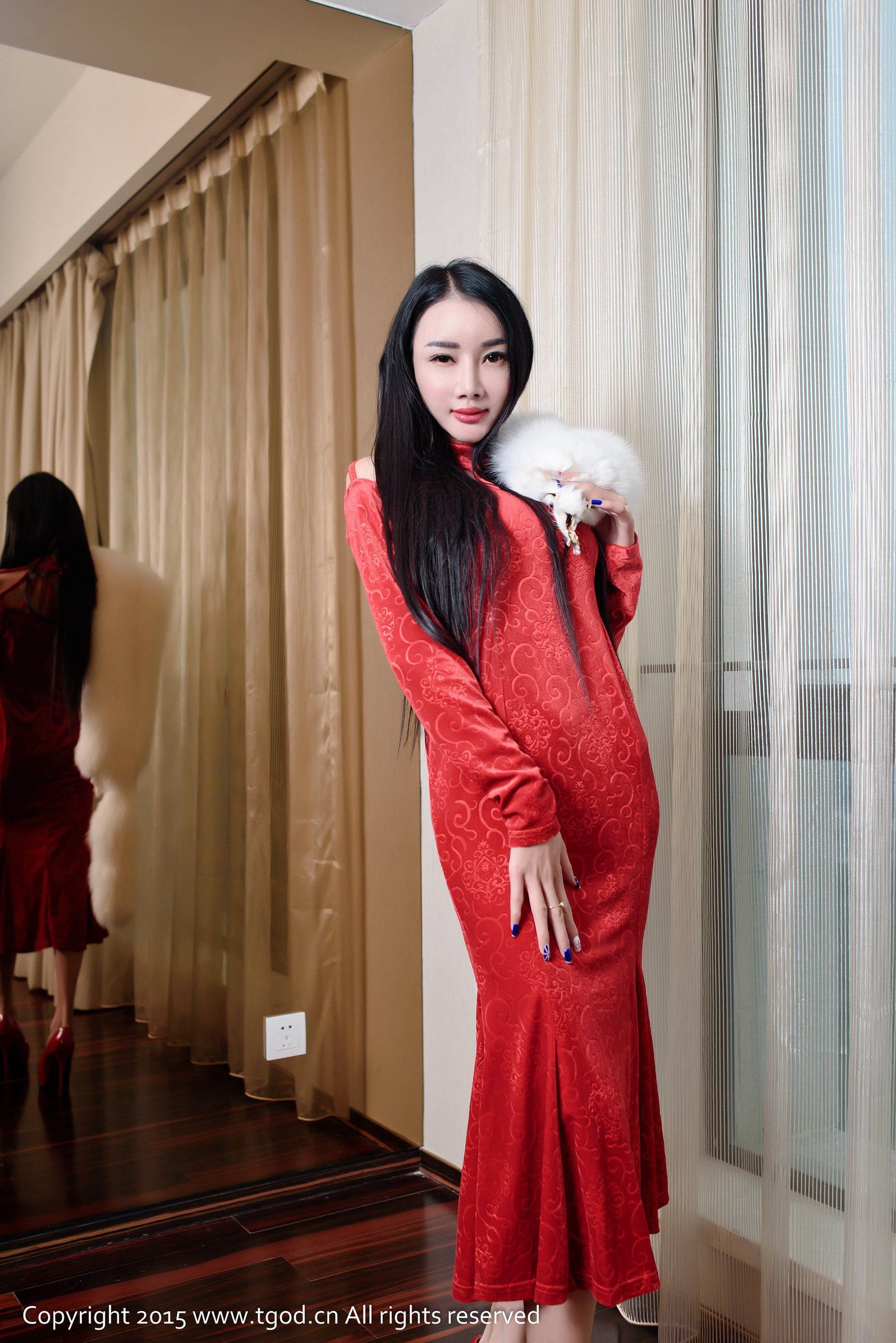 婕西儿jessie《迷人身段 魅惑的眼神》 [TGOD推女神] 写真集