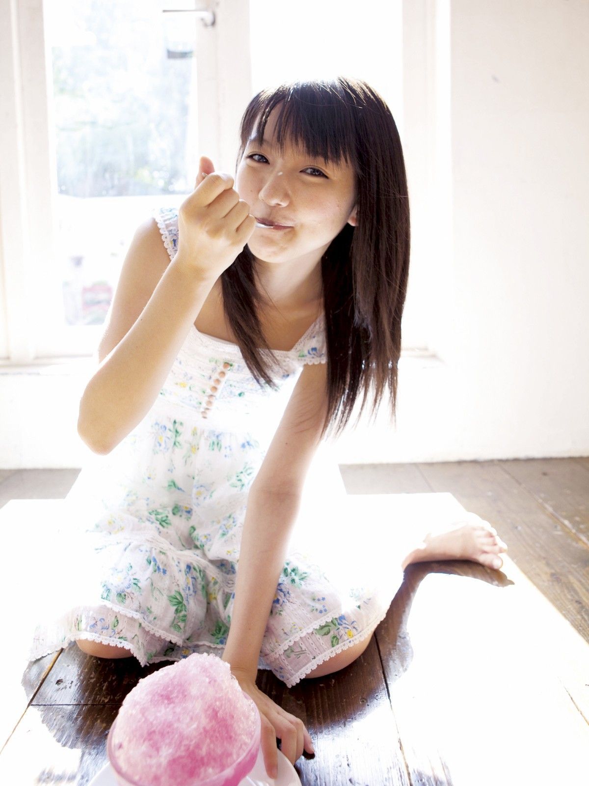 真野絵里菜 《SUMMER GREETING》  [Sabra.net]