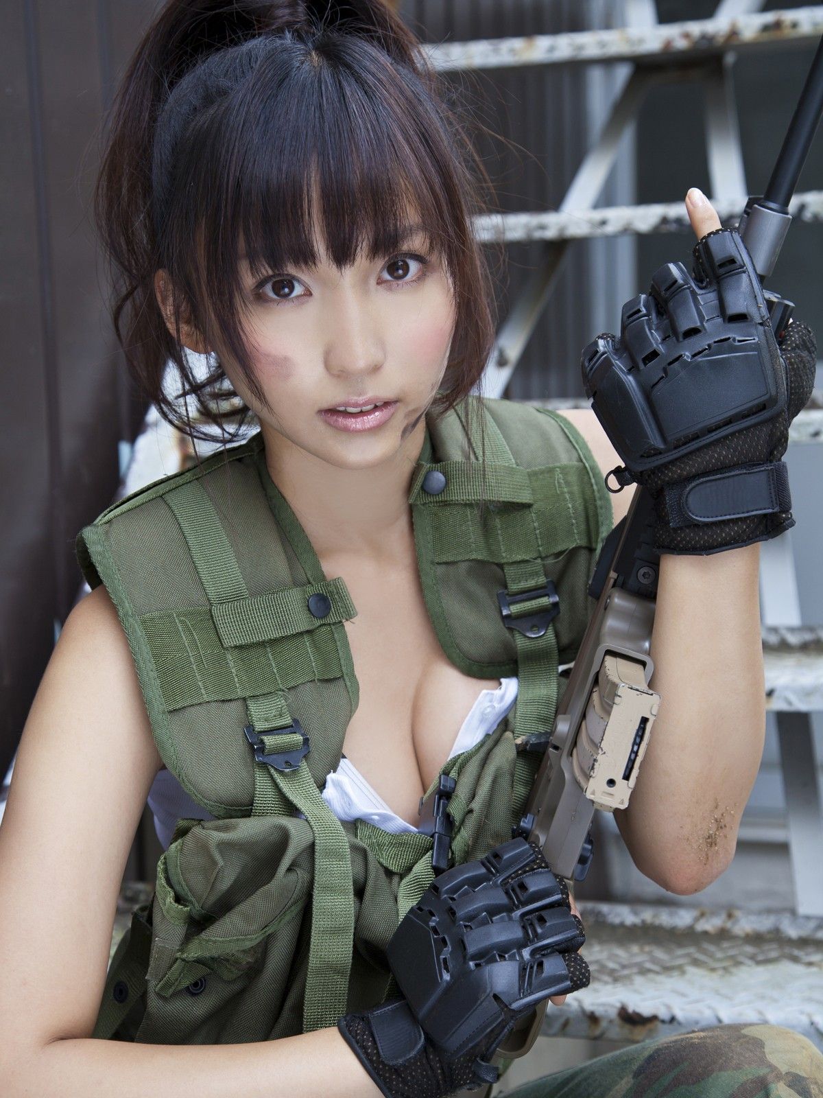 吉木りさ《OFFENSE & DEFENSE》  [Sabra.net] Cover Girl