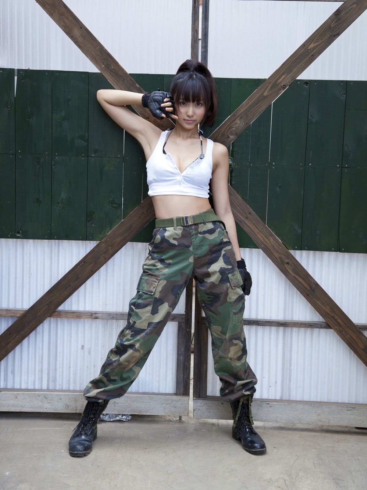 吉木りさ《OFFENSE & DEFENSE》  [Sabra.net] Cover Girl