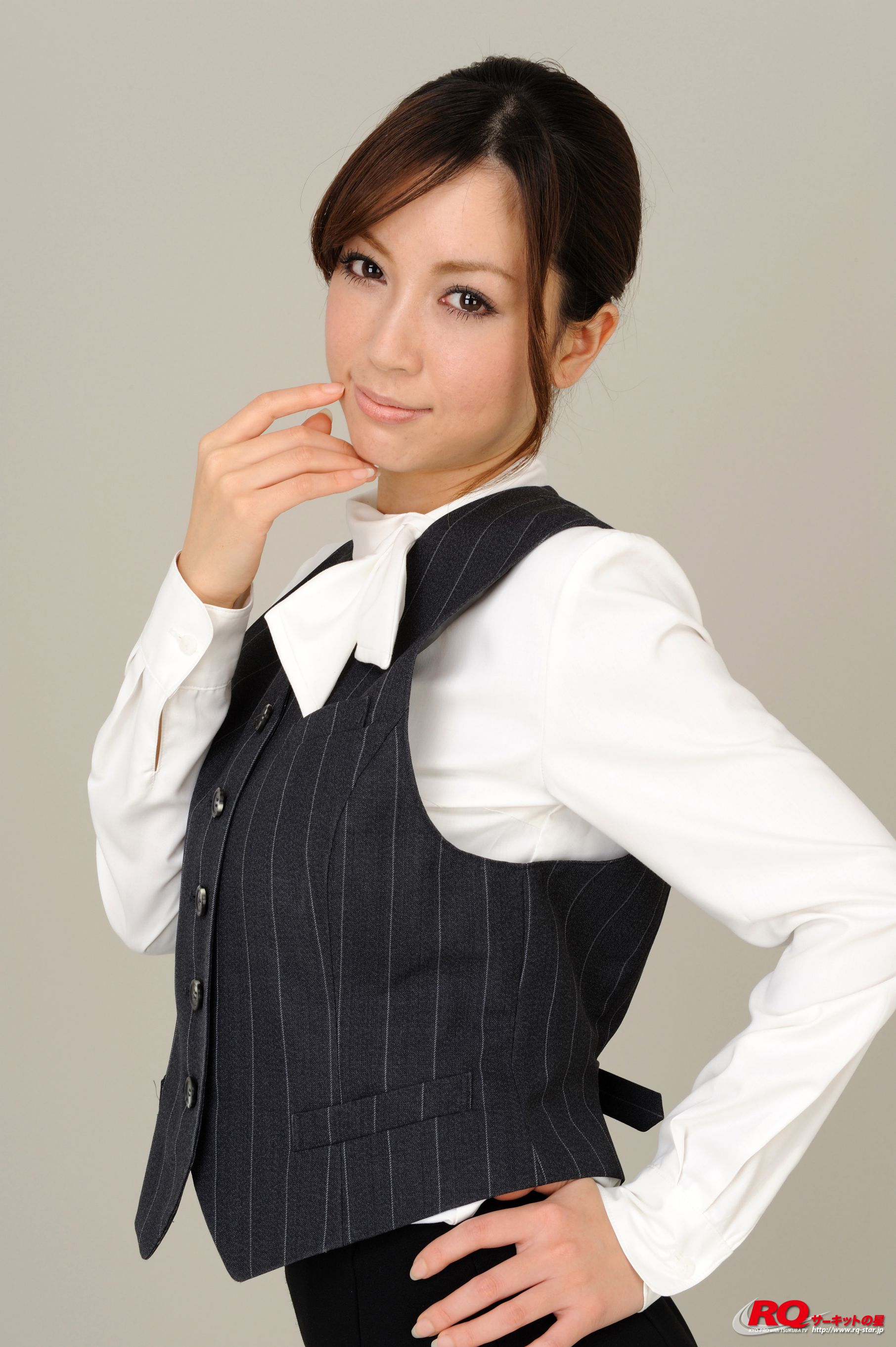 [RQ-STAR] NO.00117 Mayu Ohya 大矢真夕 Office Lady 写真集