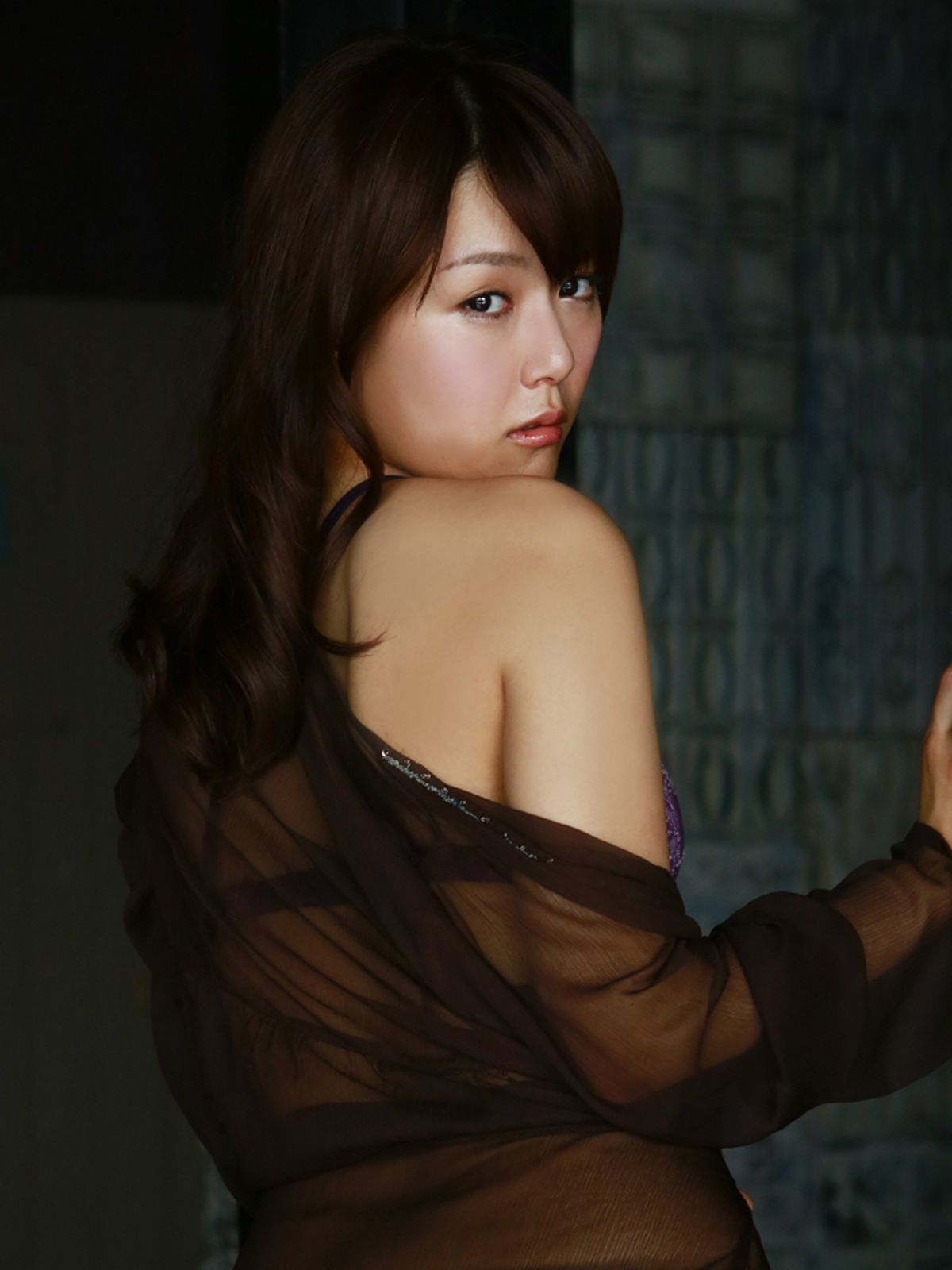伊唐みよ《Tender Bust》  [Sabra.net] Strictly Girl