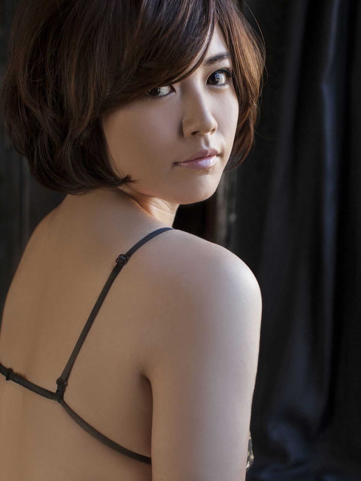 磯山さやか 《ISO-LADY》  [Sabra.net] Cover Girl