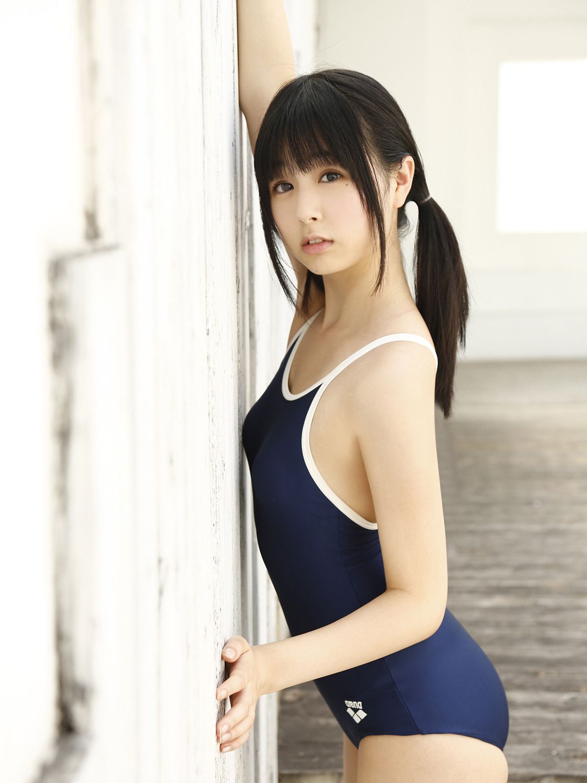 栗田惠美《une brise》  [Sabra.net] Strictly Girl