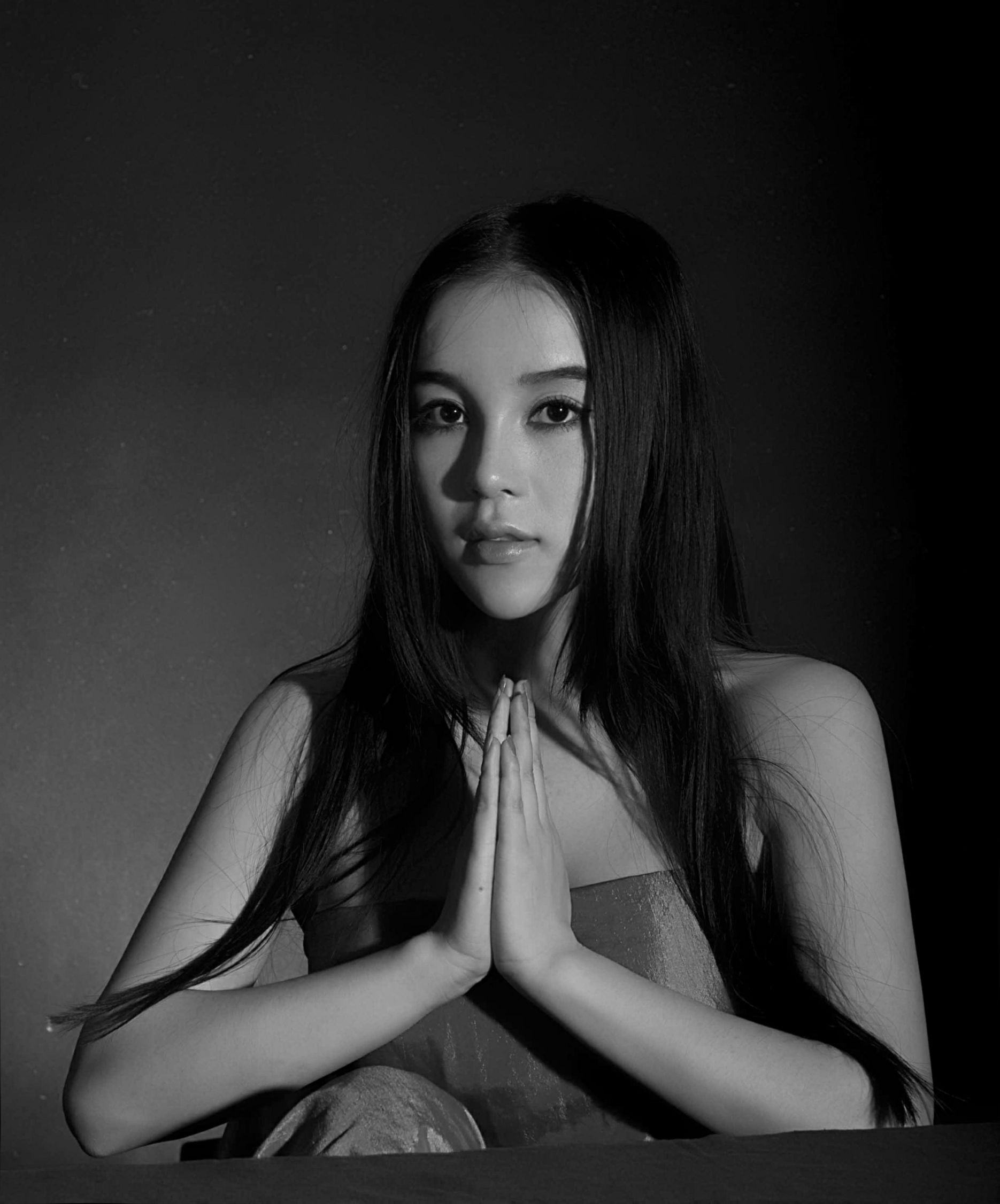 混血美女模特石一伊 棚拍图片