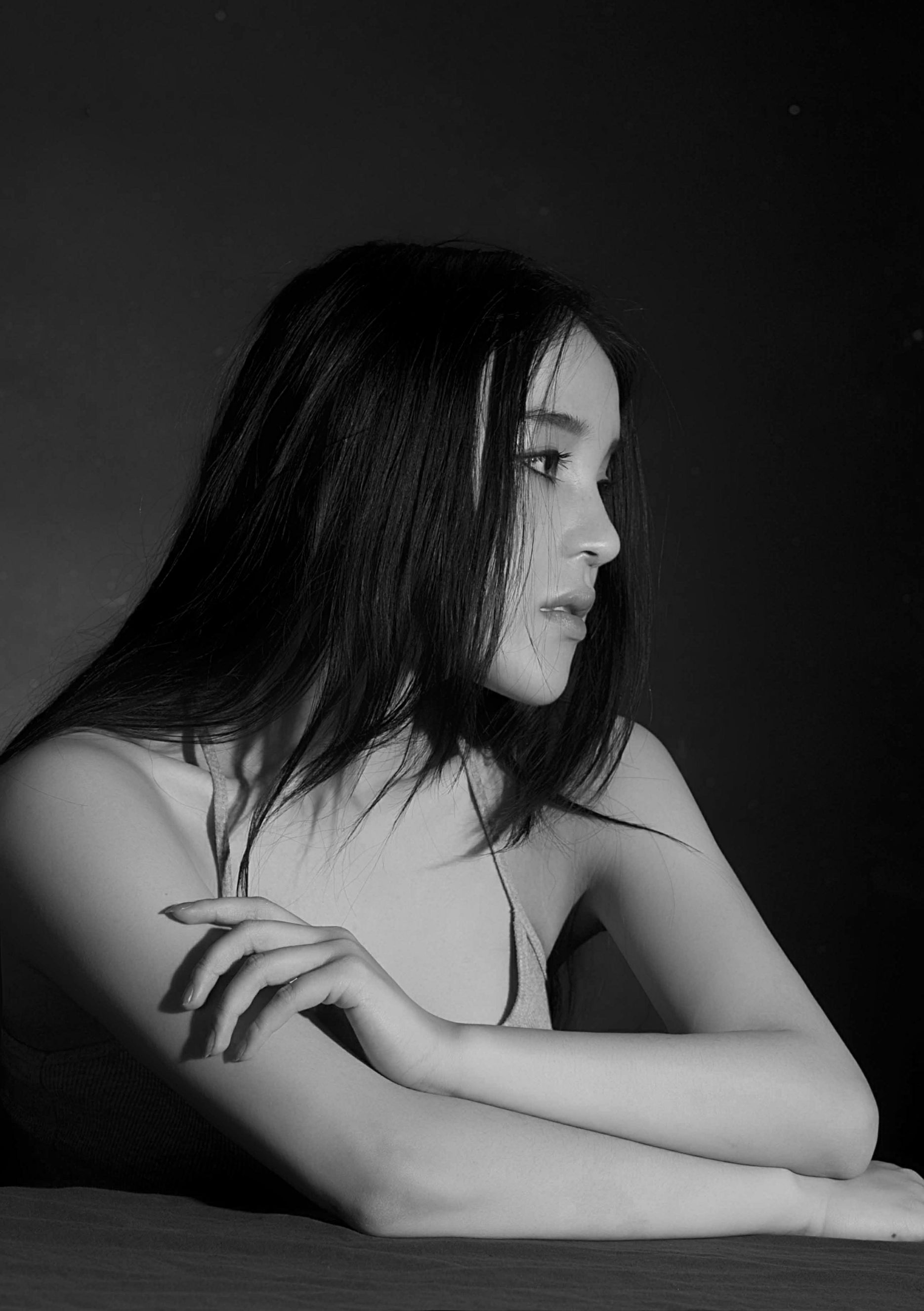 混血美女模特石一伊 棚拍图片