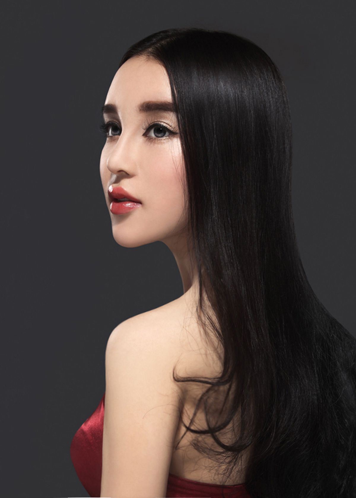 混血美女模特石一伊 棚拍图片