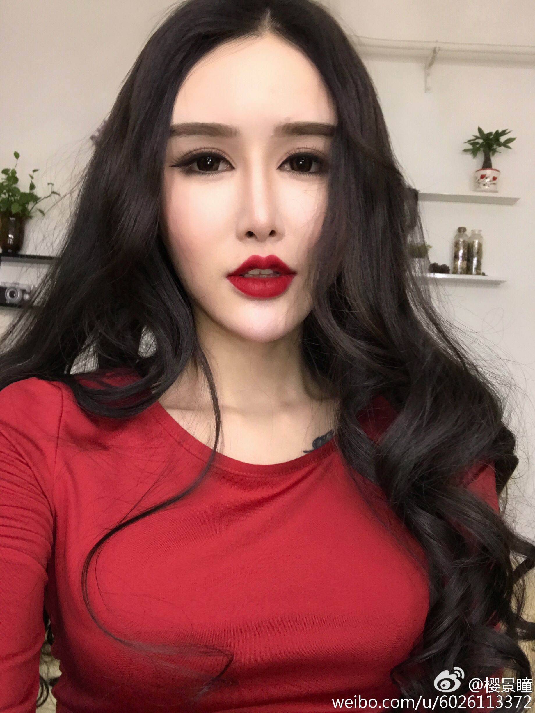 欣杨Kitty - 2017年微博私密美图合辑[超高清版]