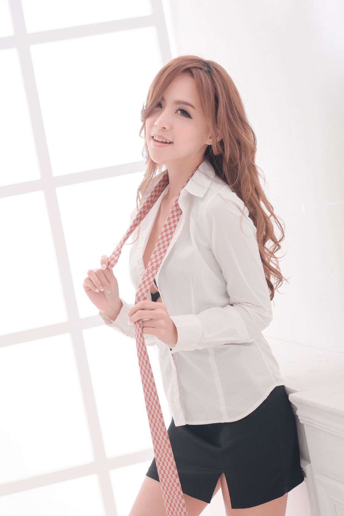 网络美女模特Kitty《老师教你系领带》领带特辑