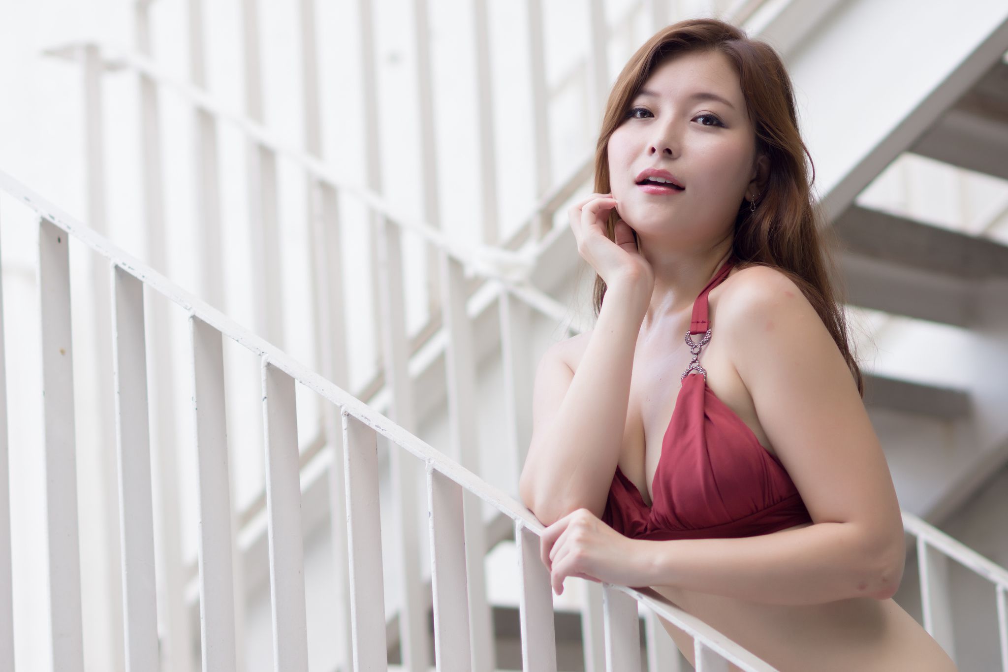 韩国轻熟女模特 Ellie Jung 比基尼
