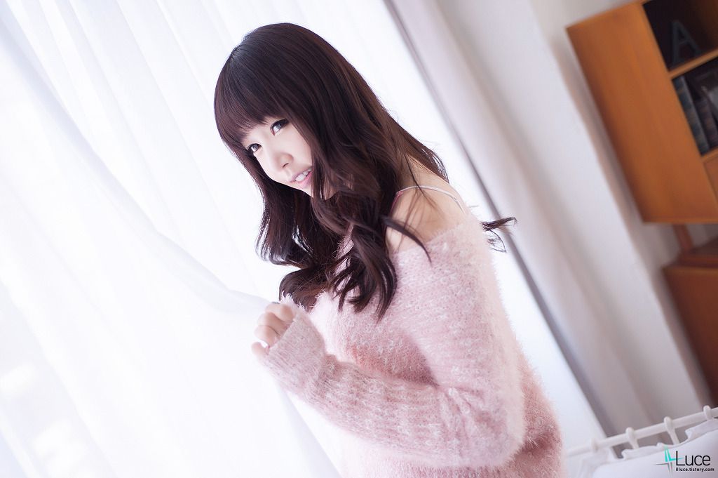 韩国妹子洪智妍 Hong Ji Yeon 家居