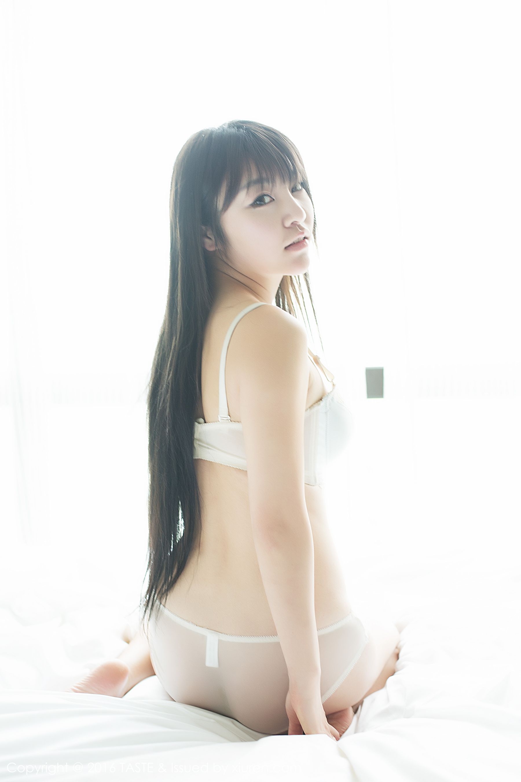 selina王玥晨《非诚勿扰女嘉宾》私房写真集 [TASTE顽味生活] Vol.022
