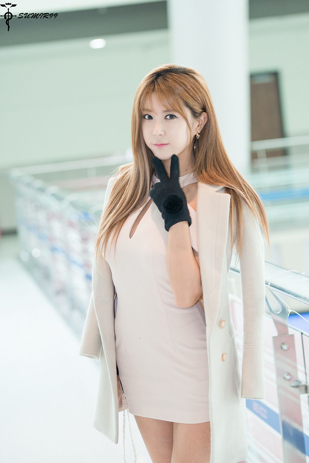 韩国Show GIRL美女许允美《游戏展》场外篇 图片合辑