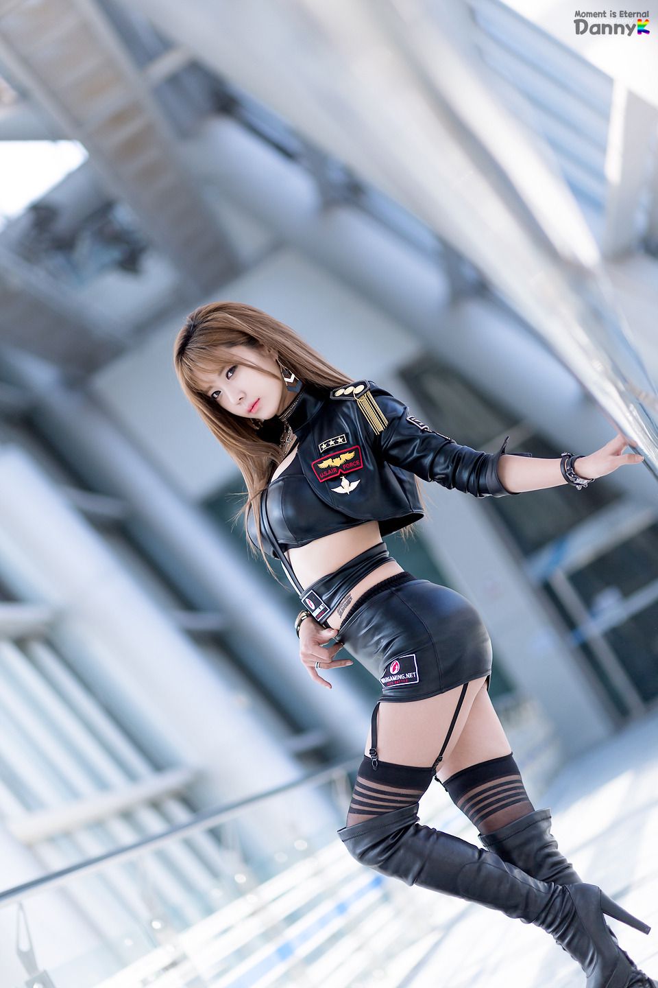 韩国Show GIRL美女许允美《游戏展》场外篇 图片合辑