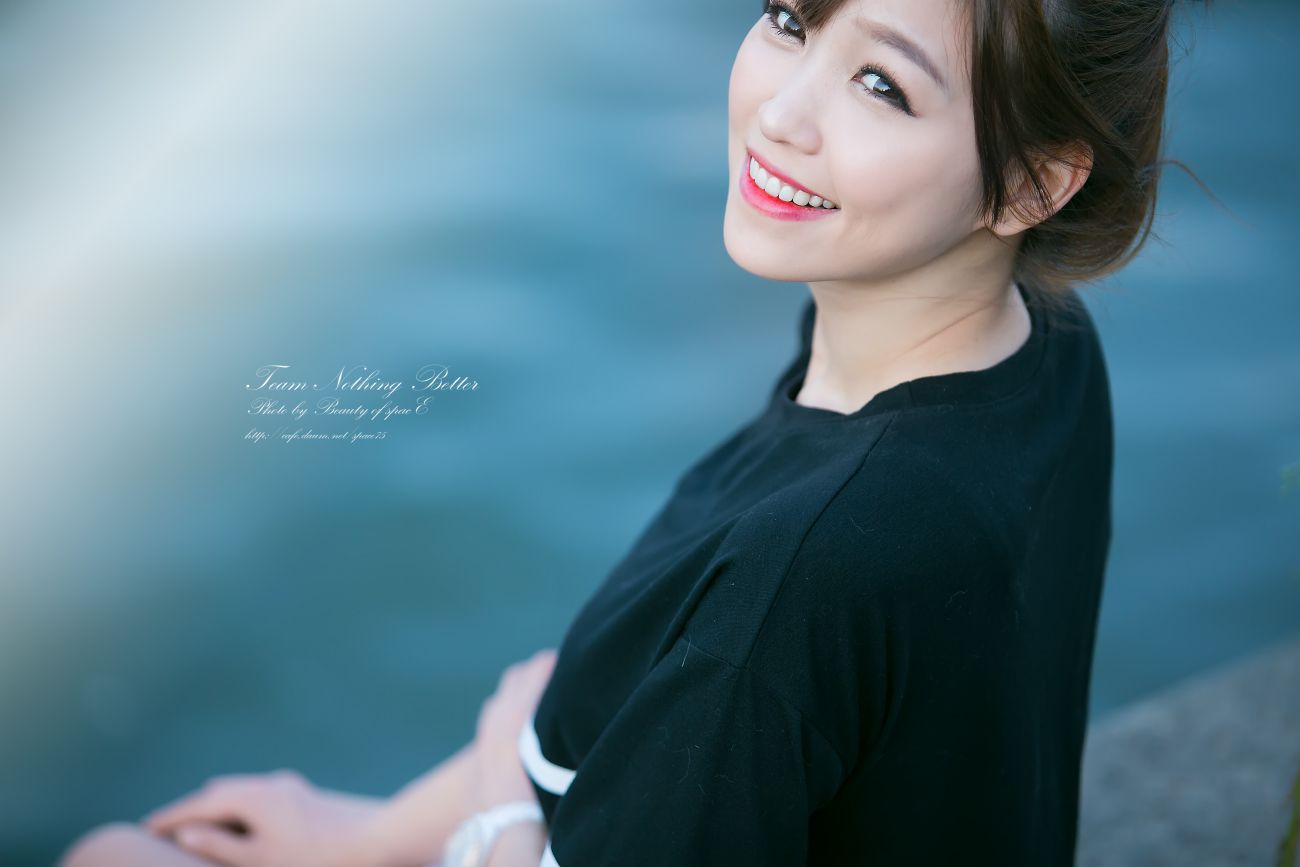 韩国少女李恩慧《清新街拍写真》合集