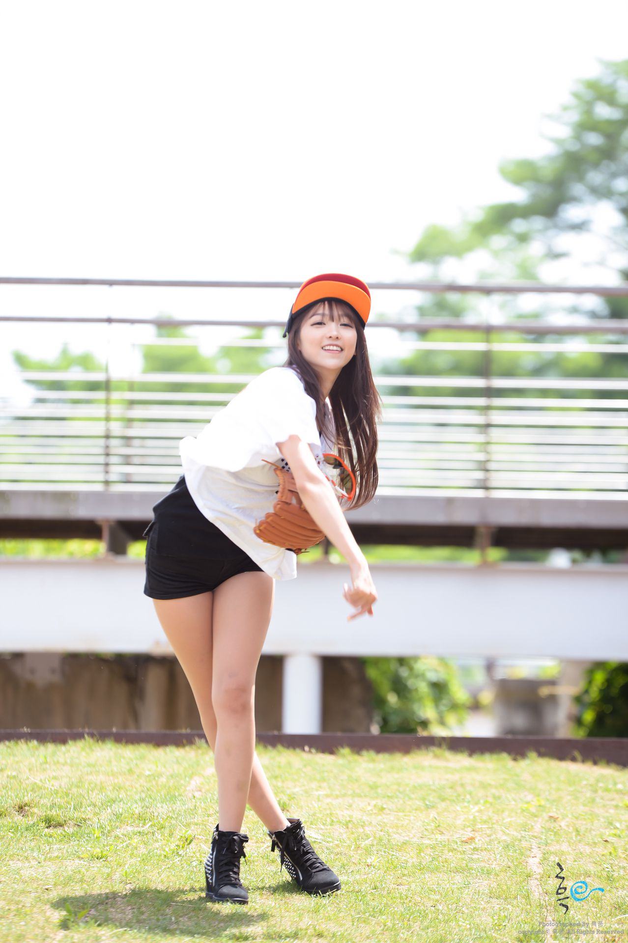 韩国模特李仁慧《热裤系列》写真合集