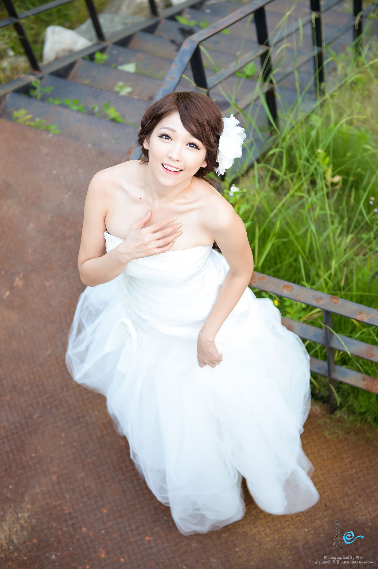 李恩慧《外拍唯美婚纱系列》套图