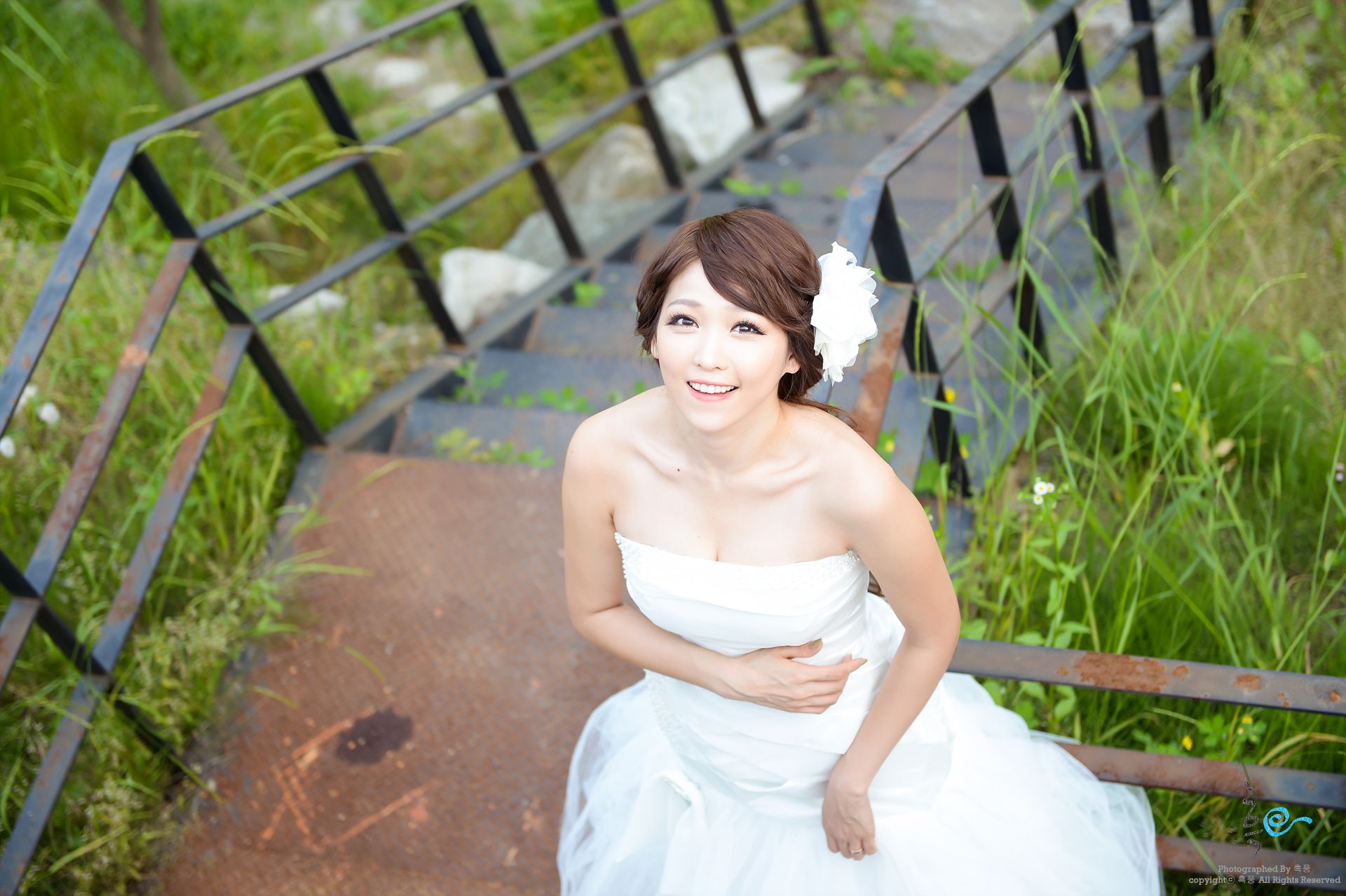 李恩慧《外拍唯美婚纱系列》套图