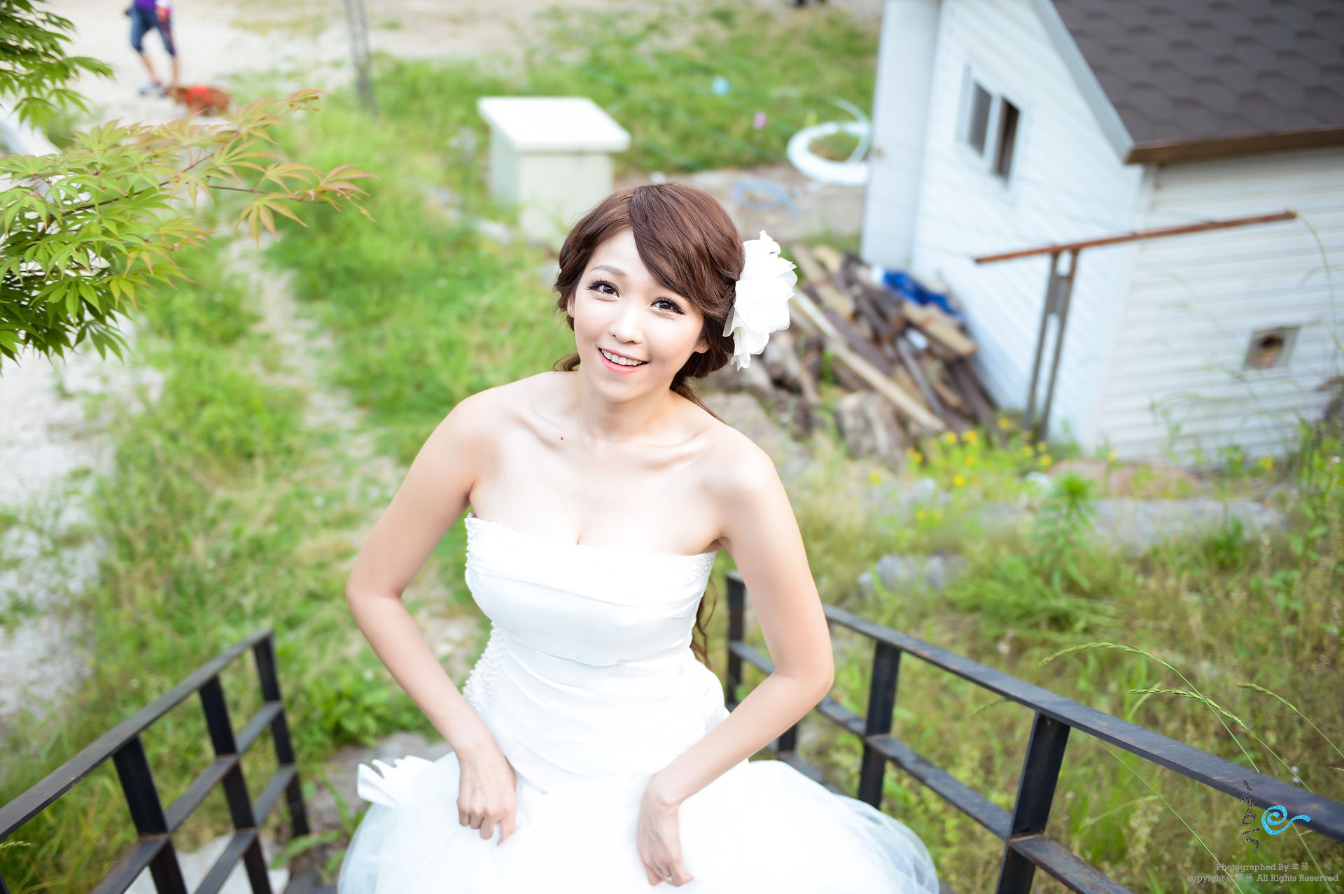 李恩慧《外拍唯美婚纱系列》套图