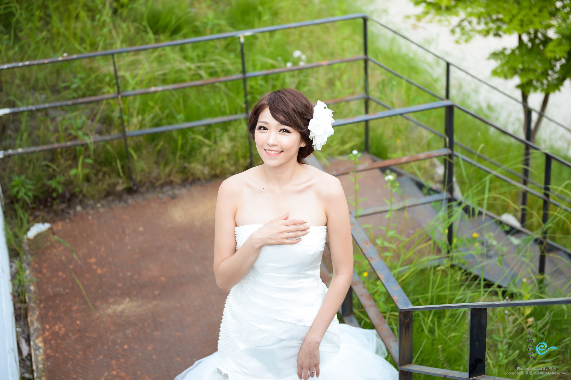 李恩慧《外拍唯美婚纱系列》套图