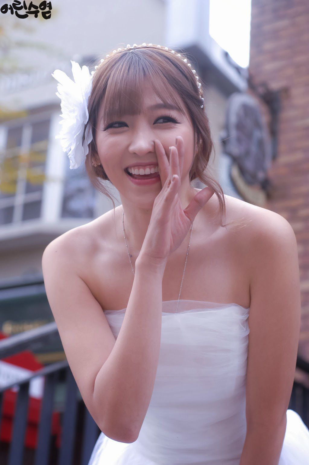 李恩慧《外拍唯美婚纱系列》套图