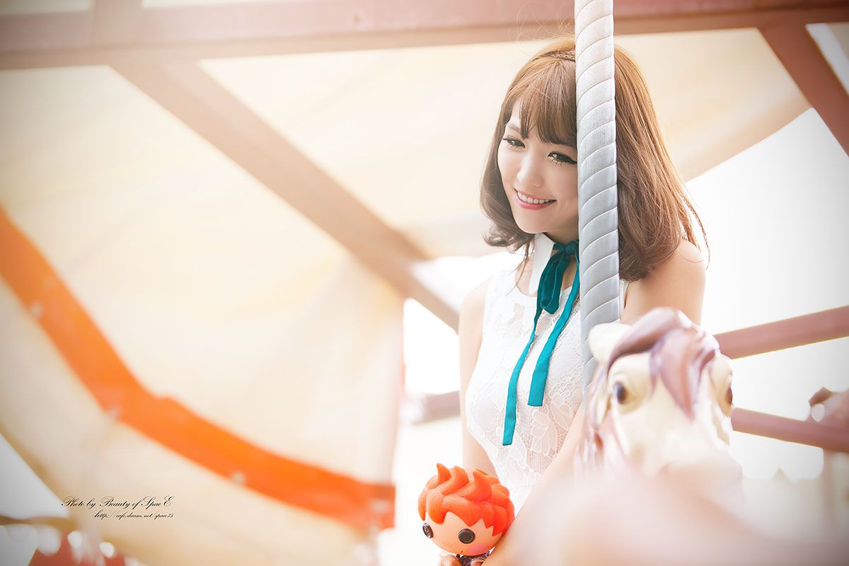 极品女神李恩慧/???《街拍蕾丝连衣裙》