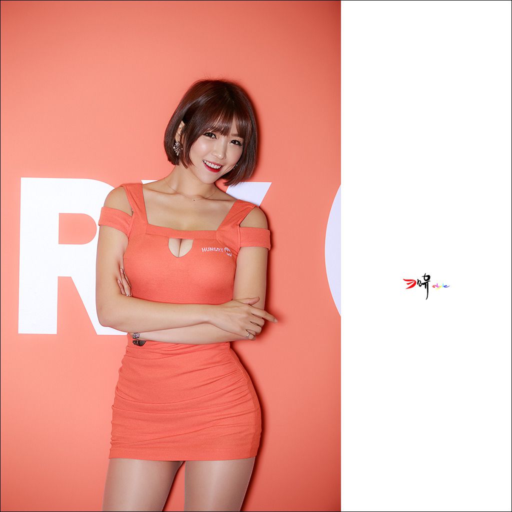 展台美女李恩慧《ShowGirl韩国国际游戏展2014Gstar》套图