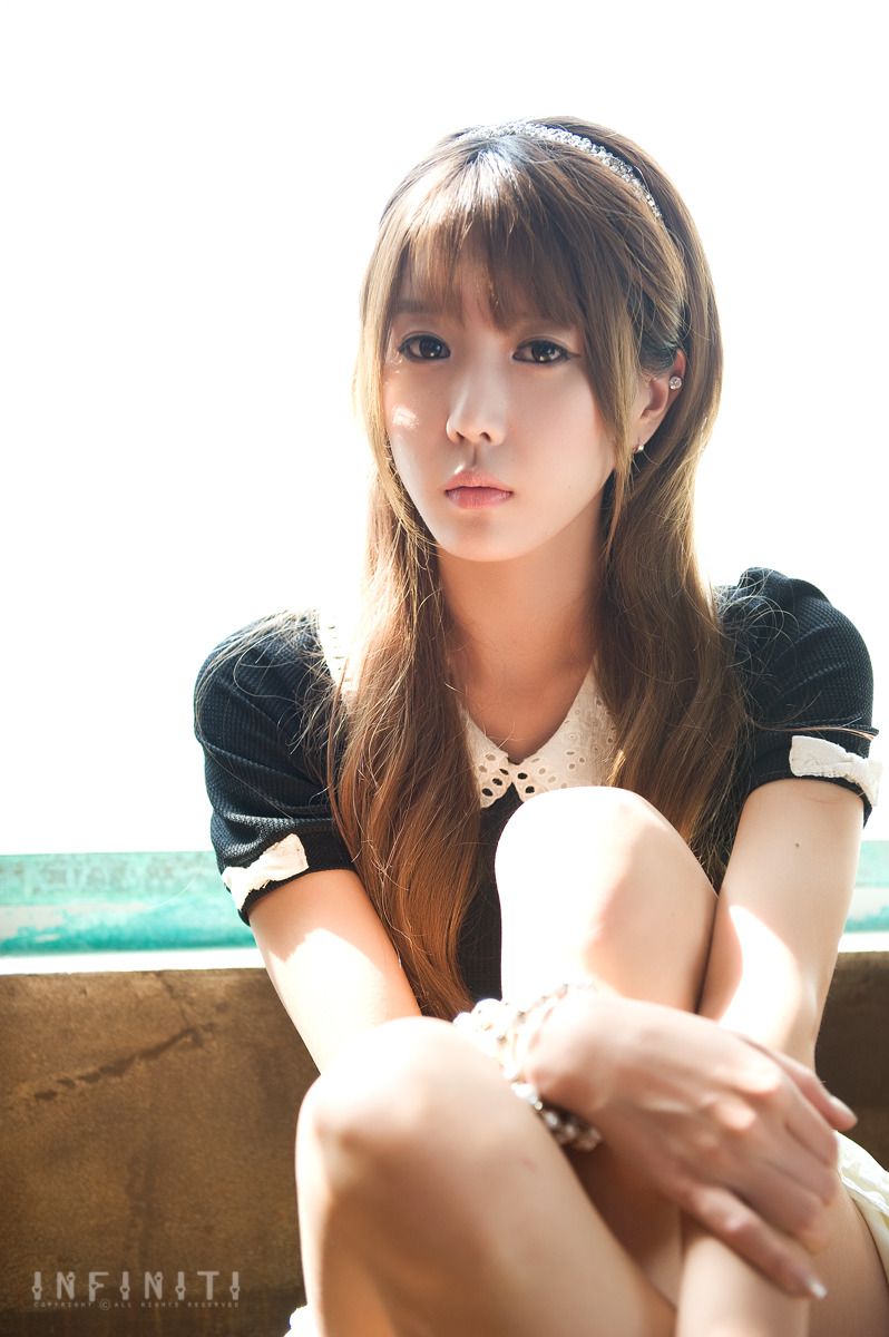 韩国少女许允美 Heo Yun Mi《光影下的美人》