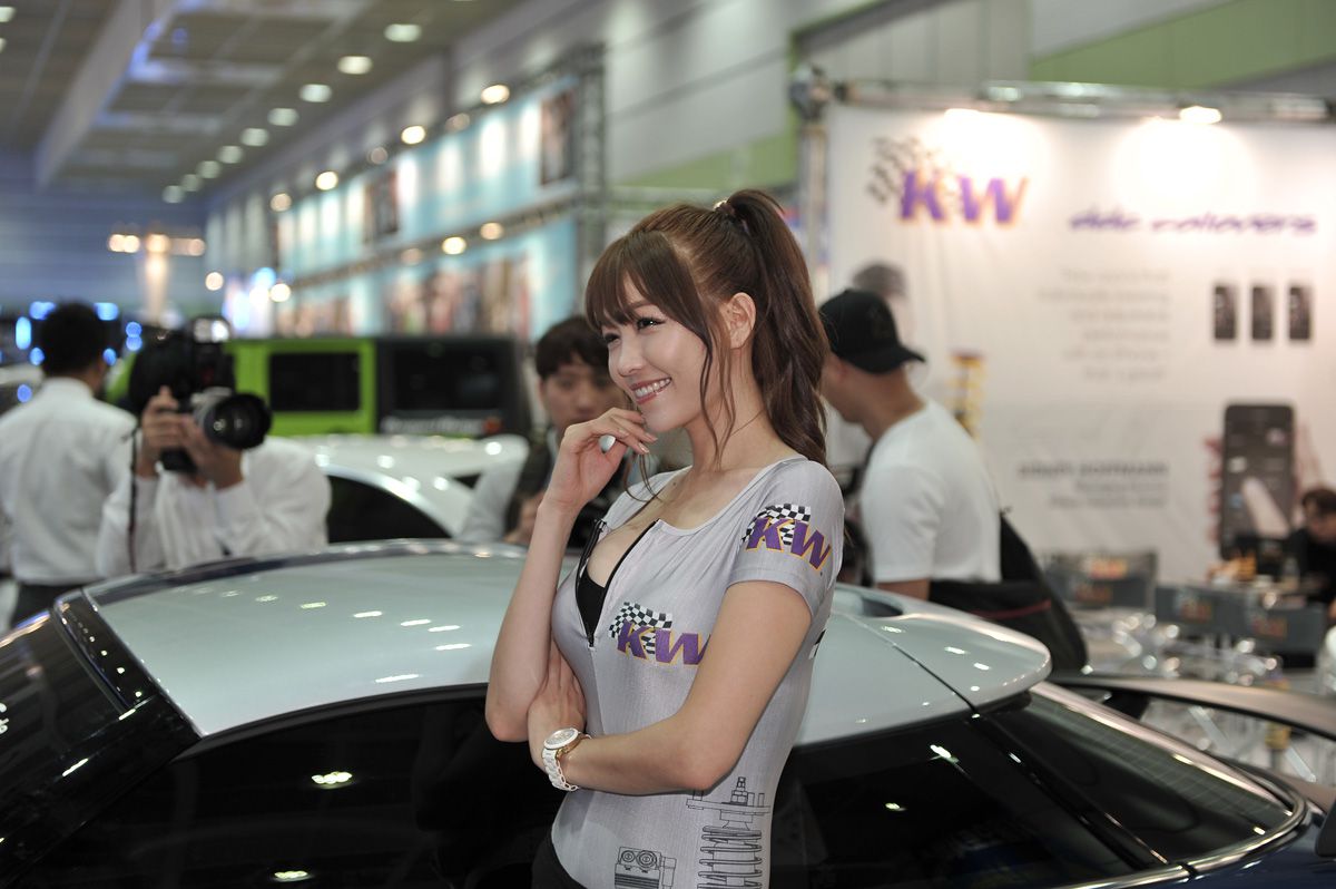 车模李恩慧《赛车展图片合集》高清套图
