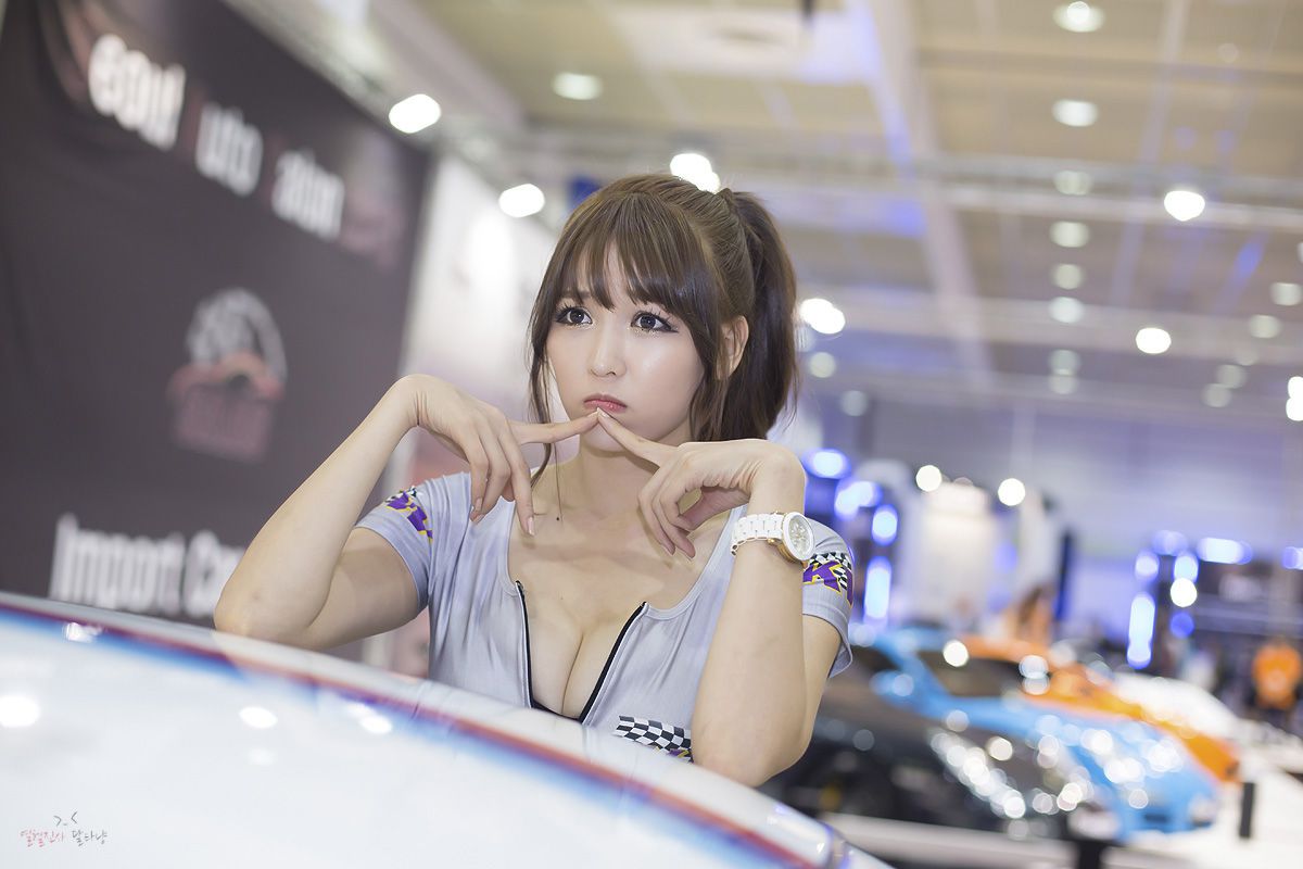 车模李恩慧《赛车展图片合集》高清套图
