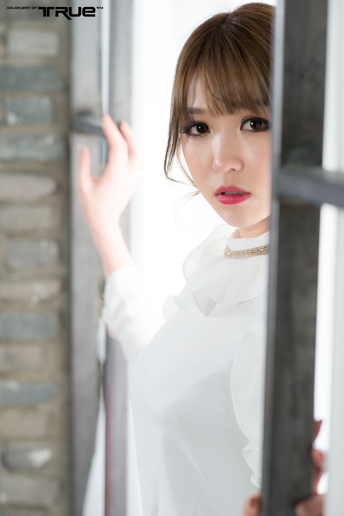 李仁慧(李恩慧)《办公室里的优雅气质女神》写真合集