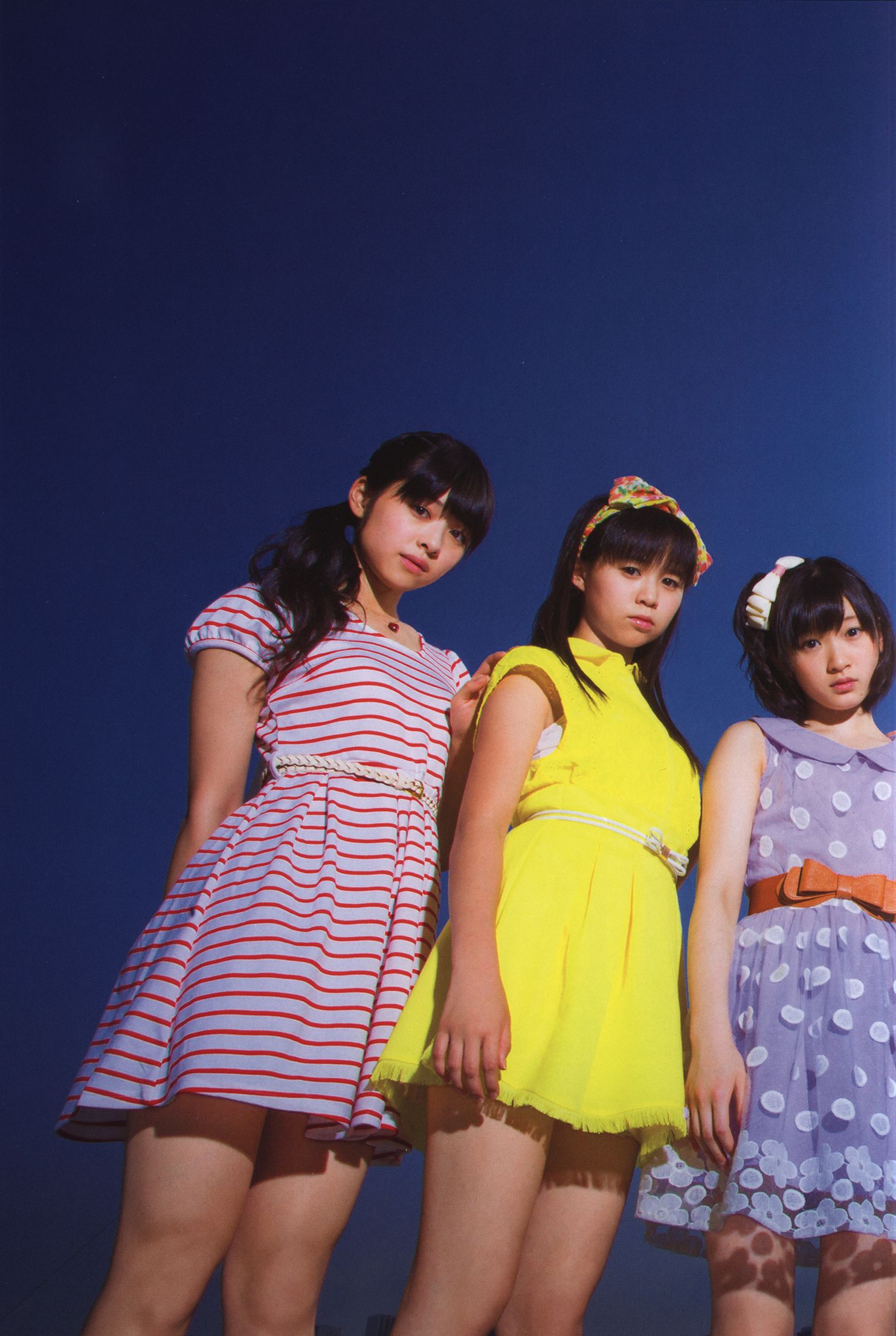 日本美少女组合Juice=Juice《OFFICIAL PHOTO BOOK》