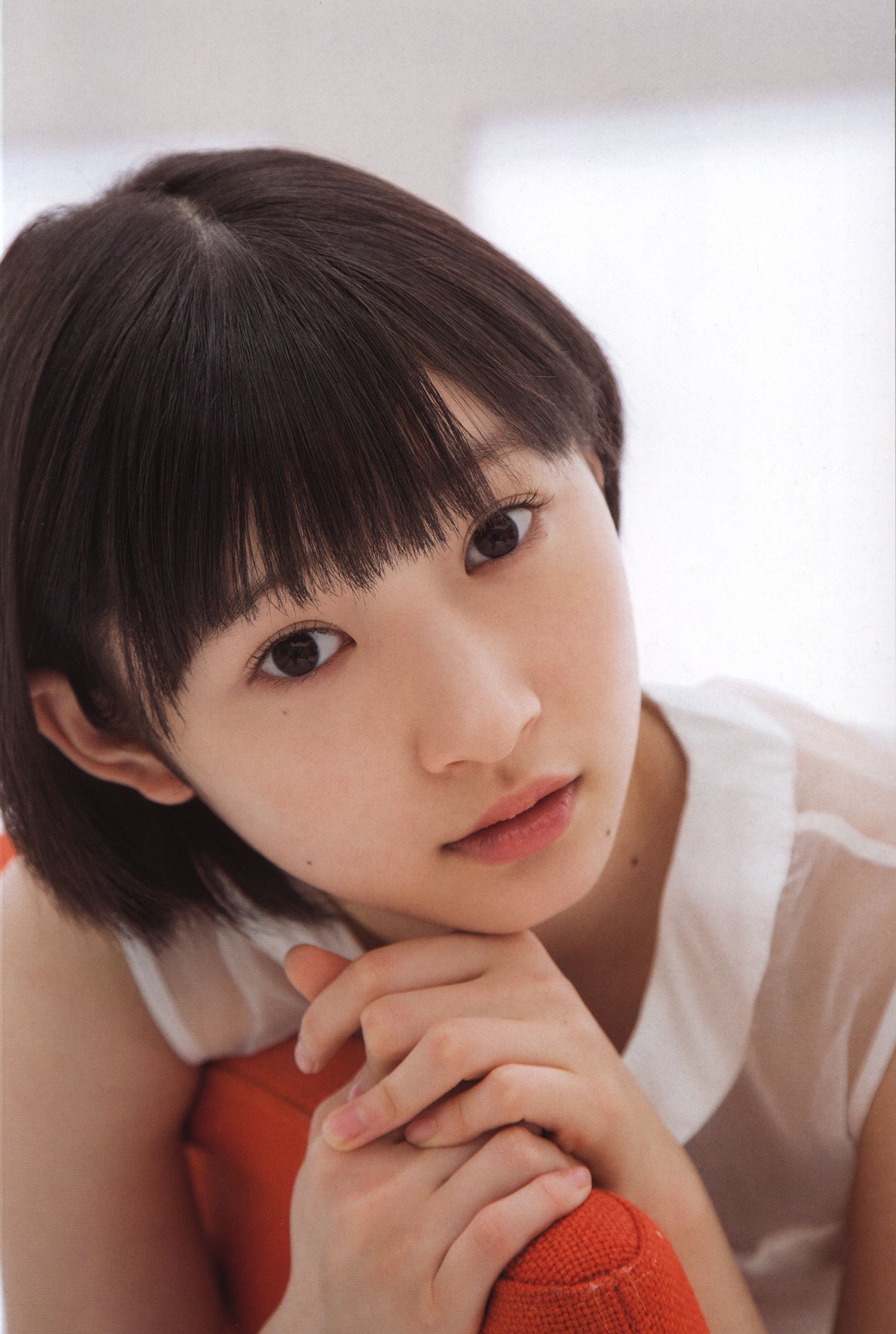 日本美少女组合Juice=Juice《OFFICIAL PHOTO BOOK》
