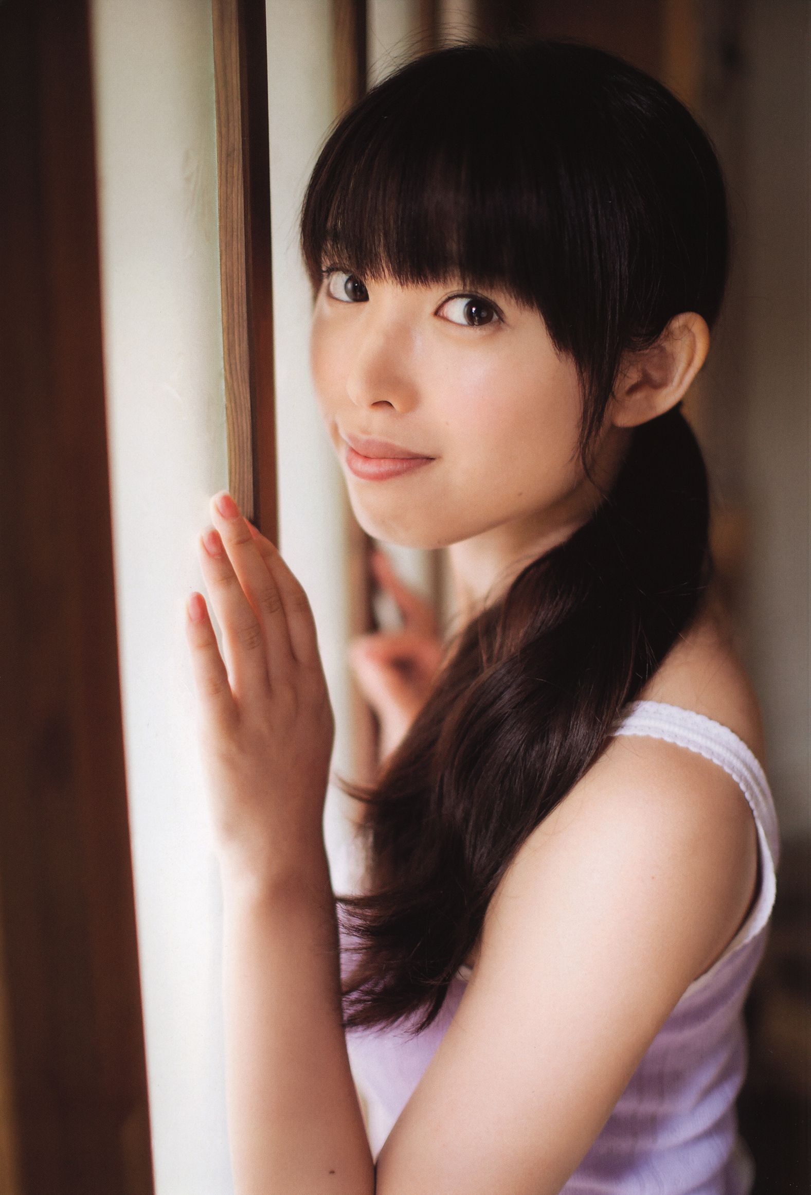 Nakajima Saki 中島早貴《N20》