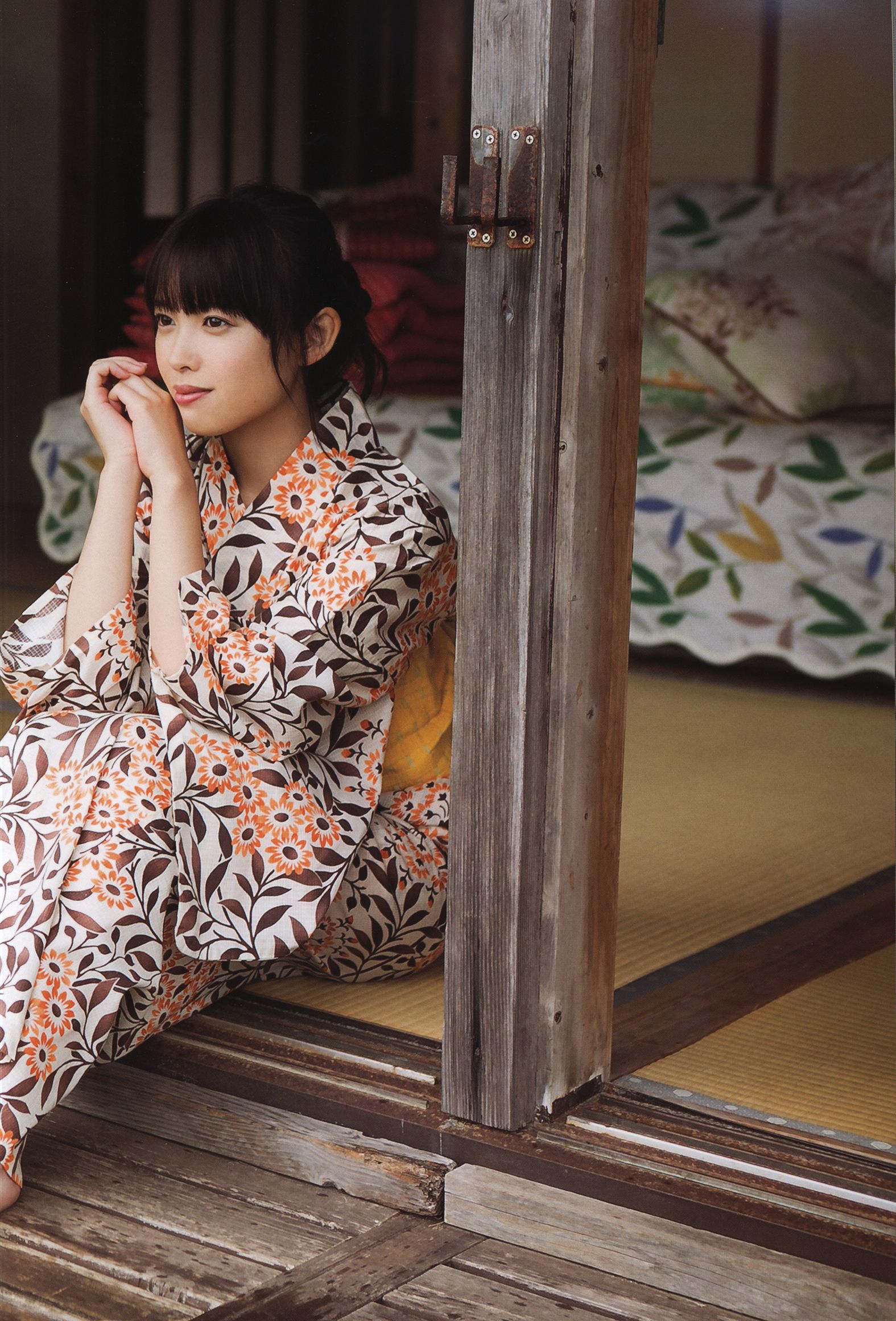 Nakajima Saki 中島早貴《N20》