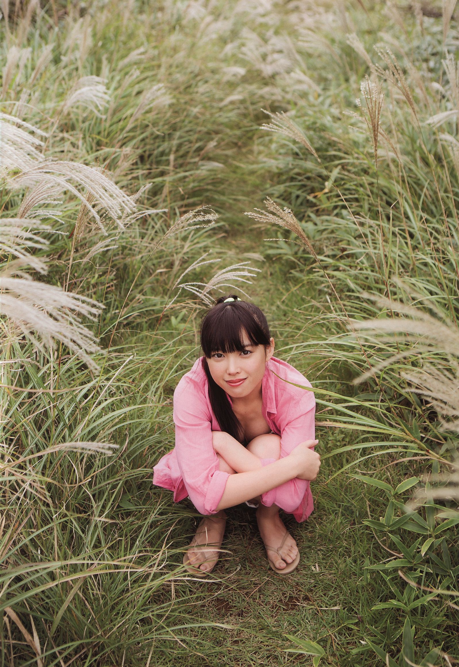 Nakajima Saki 中島早貴《N20》