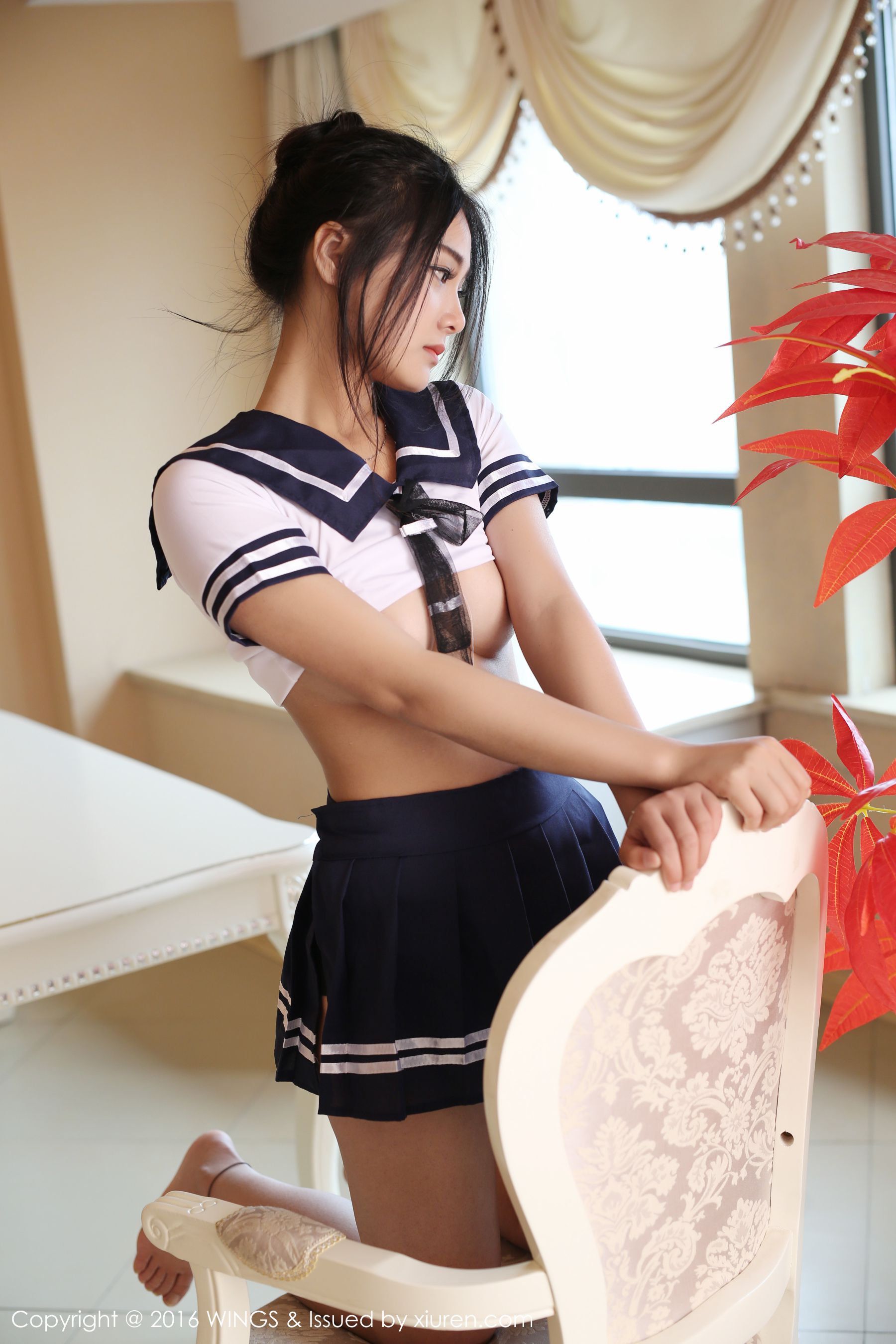 白微Sera《性感内衣+学生装》 [WingS影私荟] Vol.002 写真集