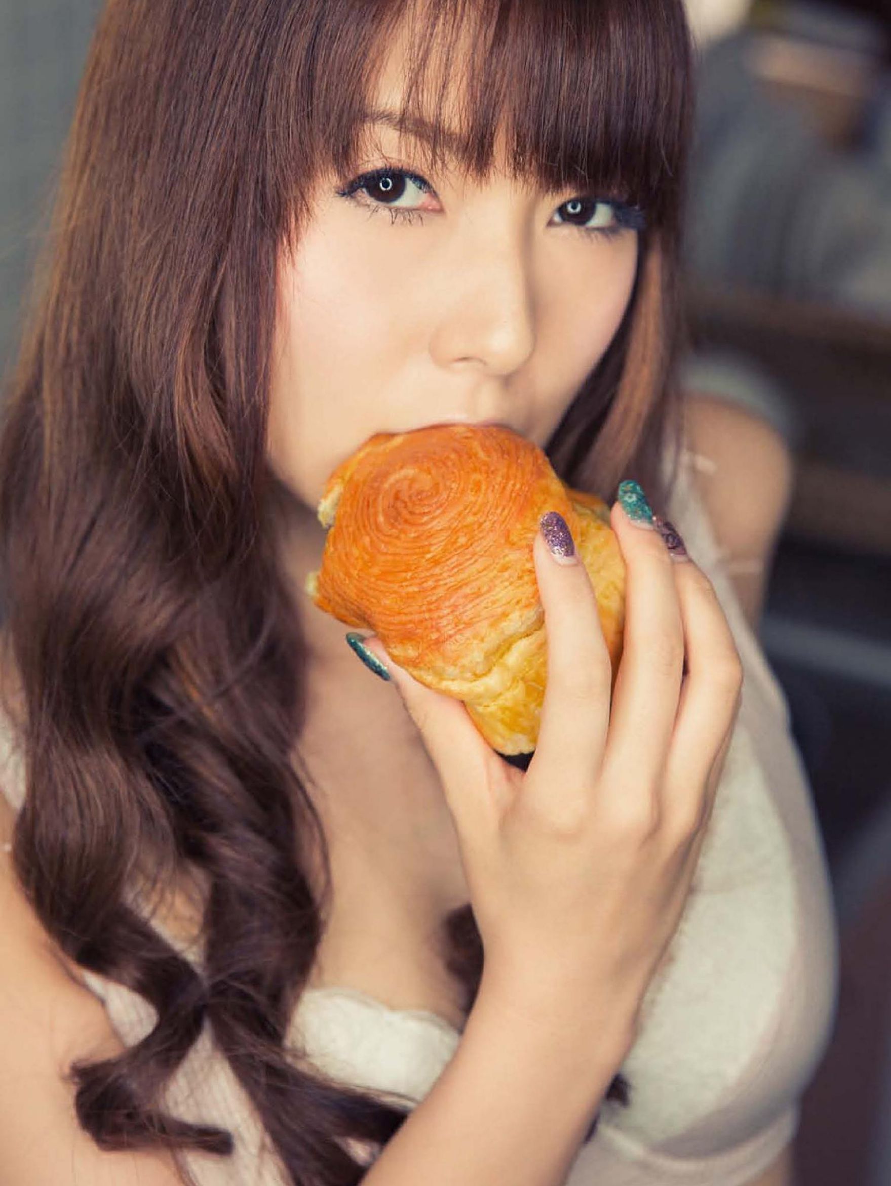 Yui Hatano 波多野结衣《盛 LOVE 天使篇》写真书